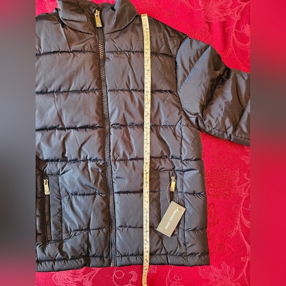 Size Small Michael Kors Navy Blue Blackfin Quilted Nylon Puffer Jacket, NWT - Picture 3 of 16